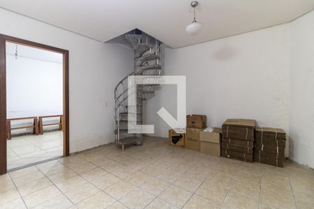 Casa à venda com 248m², 5 quartos e 2 vagas Casa à venda com 248m², 5 quartos e 2 vagasQuarto 4