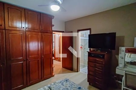 Casa à venda com 400m², 4 quartos e 2 vagasquarto 2 suite