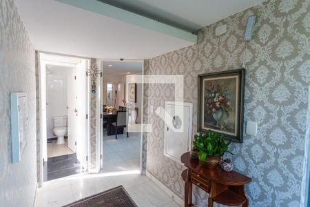 Apartamento à venda com 140m², 3 quartos e 2 vagasEntrada