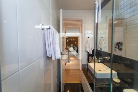 Apartamento à venda com 140m², 3 quartos e 2 vagasBanheiro Social