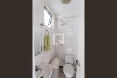 Apartamento à venda com 140m², 3 quartos e 2 vagasBanheiro de Serviço