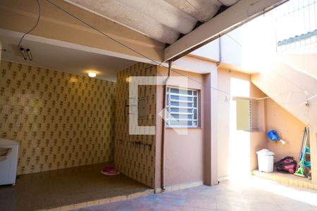 Casa à venda com 255m², 3 quartos e 2 vagas Casa à venda com 255m², 3 quartos e 2 vagasÁrea de Serviço