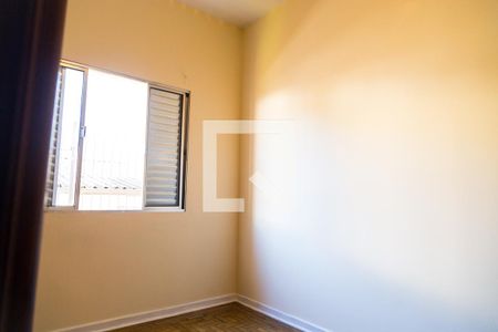 Casa à venda com 255m², 3 quartos e 2 vagas Casa à venda com 255m², 3 quartos e 2 vagasQuarto 2