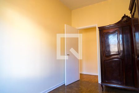 Casa à venda com 255m², 3 quartos e 2 vagas Casa à venda com 255m², 3 quartos e 2 vagasQuarto 2