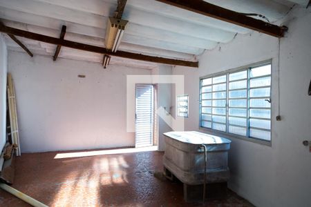 Casa à venda com 255m², 3 quartos e 2 vagas Casa à venda com 255m², 3 quartos e 2 vagasQuarto da Edícula
