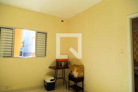 Casa à venda com 255m², 3 quartos e 2 vagas Casa à venda com 255m², 3 quartos e 2 vagasQuarto de Serviço
