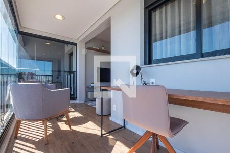 Apartamento à venda com 49m², 1 quarto e 1 vaga Apartamento à venda com 49m², 1 quarto e 1 vagaVaranda