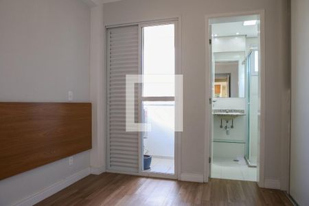 Suíte de apartamento para alugar com 2 quartos, 59m² em Lapa, São Paulo