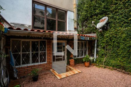 Apartamento à venda com 82m², 1 quarto e sem vagaÁrea externa