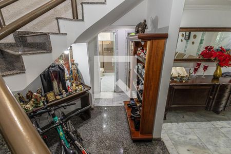 Casa à venda com 591m², 4 quartos e 3 vagasCopa