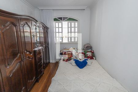 Casa à venda com 591m², 4 quartos e 3 vagasQuarto 4