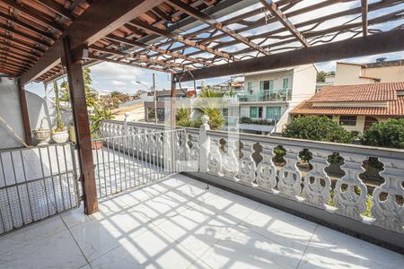 Casa à venda com 591m², 4 quartos e 3 vagasVaranda