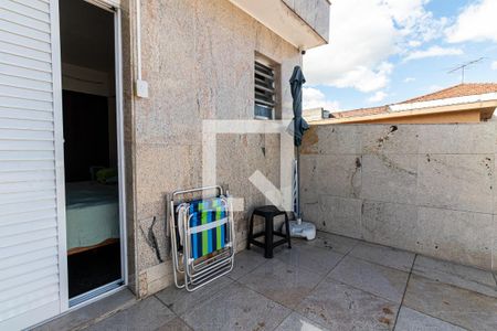 Casa à venda com 150m², 4 quartos e 3 vagasSuíte - Varanda