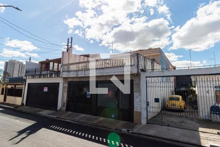 Casa à venda com 150m², 4 quartos e 3 vagasFachada