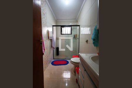 Casa à venda com 110m², 3 quartos e 2 vagas Casa à venda com 110m², 3 quartos e 2 vagasBanheiro