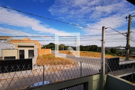 Casa à venda com 110m², 3 quartos e 2 vagas Casa à venda com 110m², 3 quartos e 2 vagasVista