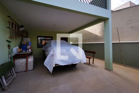 Casa à venda com 110m², 3 quartos e 2 vagas Casa à venda com 110m², 3 quartos e 2 vagasGaragem