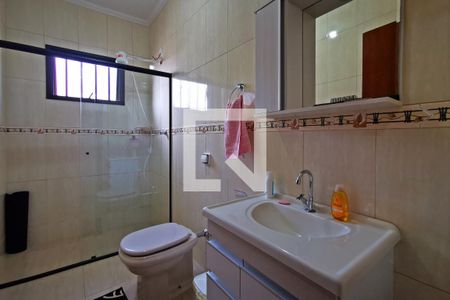 Casa à venda com 110m², 3 quartos e 2 vagas Casa à venda com 110m², 3 quartos e 2 vagasBanheiro