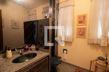 Apartamento para alugar com 370m², 6 quartos e 3 vagasBanheiro