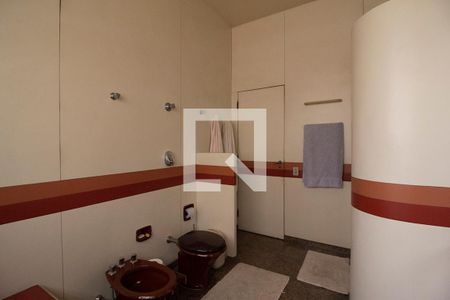 Apartamento para alugar com 370m², 6 quartos e 3 vagasBanheiro