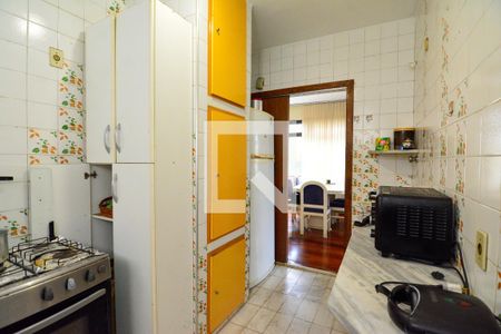 Apartamento à venda com 119m², 3 quartos e 1 vaga Apartamento à venda com 119m², 3 quartos e 1 vagaCozinha