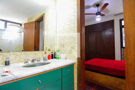 Apartamento à venda com 119m², 3 quartos e 1 vaga Apartamento à venda com 119m², 3 quartos e 1 vagaBanheiro do Quarto 1