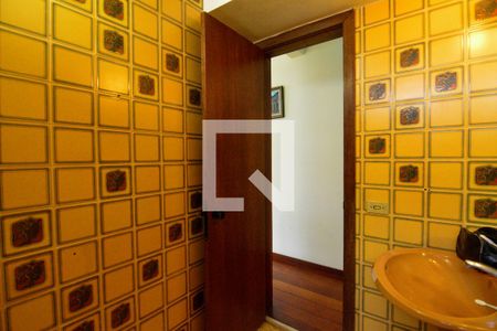 Apartamento à venda com 119m², 3 quartos e 1 vaga Apartamento à venda com 119m², 3 quartos e 1 vagaBanheiro Social