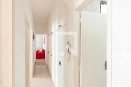 Apartamento à venda com 102m², 3 quartos e 1 vagaCorredor