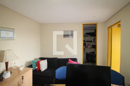 Casa à venda com 300m², 2 quartos e 5 vagasEscritório