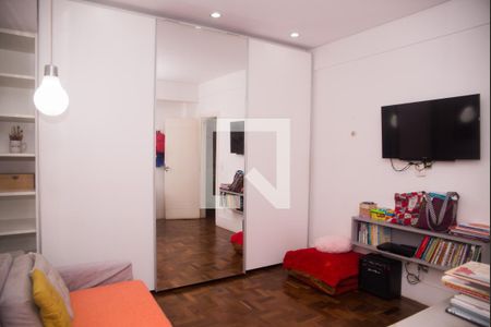 Apartamento à venda com 156m², 3 quartos e 3 vagasQuarto 2