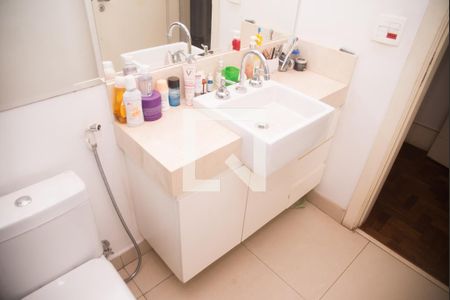 Apartamento à venda com 156m², 3 quartos e 3 vagasBanheiro 2