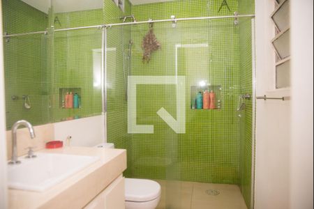 Apartamento à venda com 156m², 3 quartos e 3 vagasBanheiro da Suíte