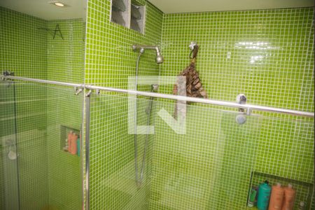 Apartamento à venda com 156m², 3 quartos e 3 vagasBanheiro da Suíte