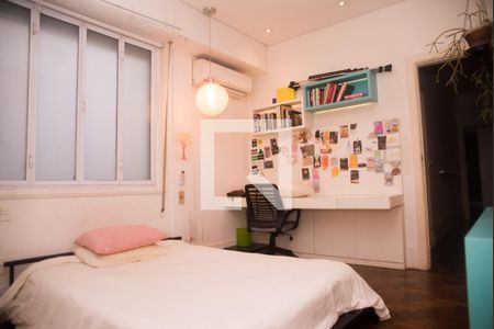 Apartamento à venda com 156m², 3 quartos e 3 vagasQuarto 3 - Suíte