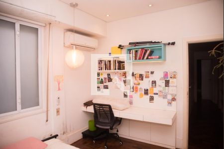 Apartamento à venda com 156m², 3 quartos e 3 vagasQuarto 3 - Suíte