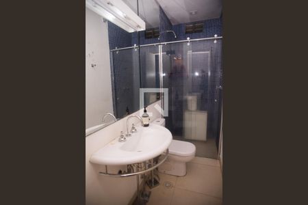 Apartamento à venda com 156m², 3 quartos e 3 vagasBanheiro