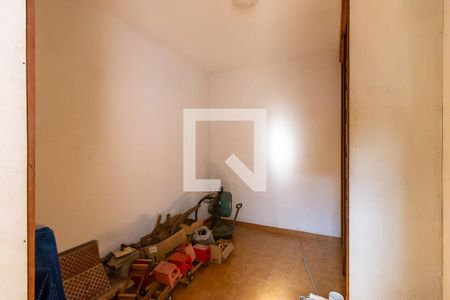 Casa à venda com 544m², 5 quartos e 5 vagas Casa à venda com 544m², 5 quartos e 5 vagasQuarto de serviço