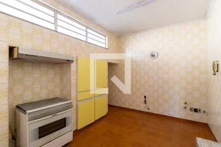 Casa à venda com 544m², 5 quartos e 5 vagas Casa à venda com 544m², 5 quartos e 5 vagasCozinha