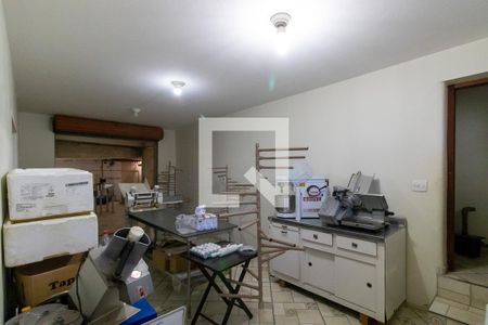 Casa à venda com 544m², 5 quartos e 5 vagas Casa à venda com 544m², 5 quartos e 5 vagasSalão 2