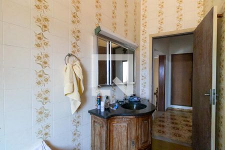 Casa à venda com 544m², 5 quartos e 5 vagas Casa à venda com 544m², 5 quartos e 5 vagasBanheiro 1