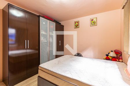 Casa à venda com 294m², 3 quartos e 4 vagas Casa à venda com 294m², 3 quartos e 4 vagasQuarto 3