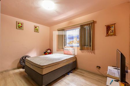 Casa à venda com 294m², 3 quartos e 4 vagas Casa à venda com 294m², 3 quartos e 4 vagasQuarto 3