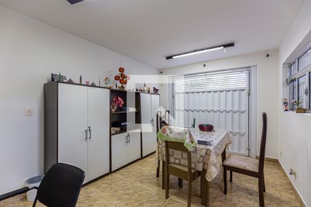 Casa à venda com 294m², 3 quartos e 4 vagas Casa à venda com 294m², 3 quartos e 4 vagasGaragem 3