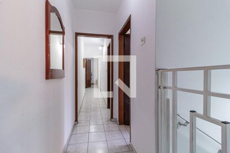 Corredor de casa à venda com 3 quartos, 120m² em Piratininga, Osasco