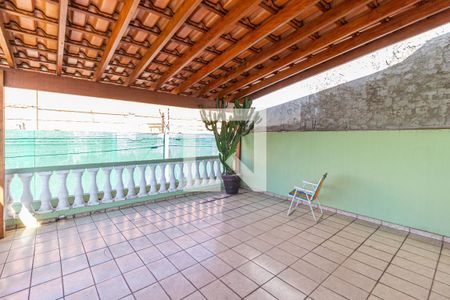 Casa à venda com 120m², 3 quartos e 3 vagasSacada