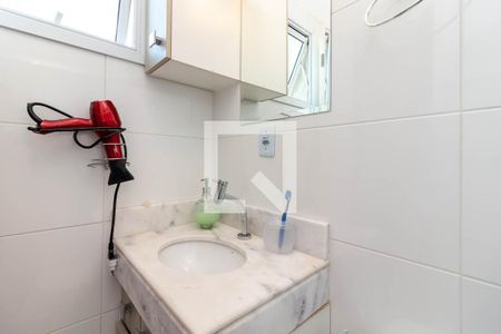 Casa de condomínio à venda com 62m², 2 quartos e 1 vagaBanheiro da Suíte 1