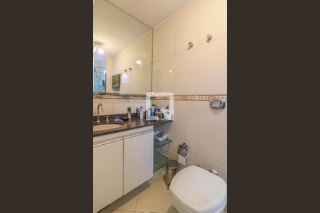 Apartamento à venda com 260m², 5 quartos e 4 vagasSuíte 2 - Banheiro