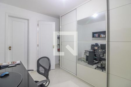 Apartamento à venda com 260m², 5 quartos e 4 vagasSuíte 3