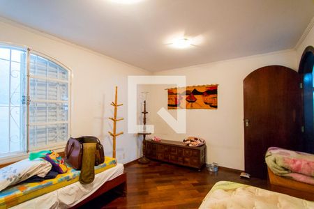Casa à venda com 225m², 4 quartos e 2 vagas Casa à venda com 225m², 4 quartos e 2 vagasQuarto 3