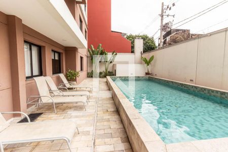 Apartamento à venda com 26m², 1 quarto e sem vaga Apartamento à venda com 26m², 1 quarto e sem vagaÁrea Comum - Piscinas